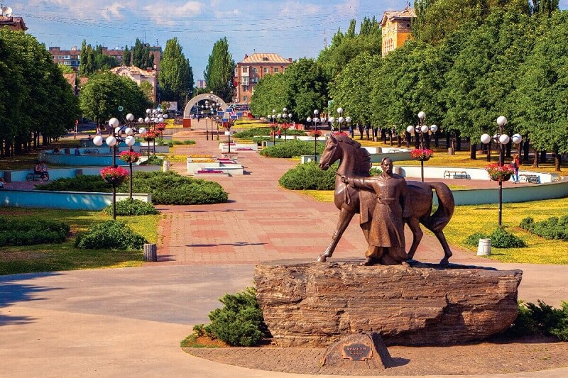 Панорама Кривого Рога, самого длинного города Украины