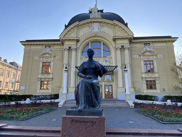 Памятные места Черновцов: архитектура, культура, история