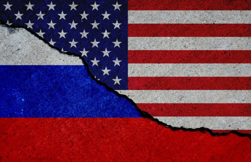 WSJ: Трамп тисне на Сенат США для ослаблення проекту санкцій проти Росії